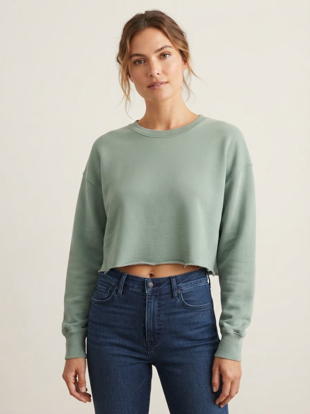 Aritzia TNA Sz M Green Relaxed Cropped Casual Lounge Sweatshirt Sweater